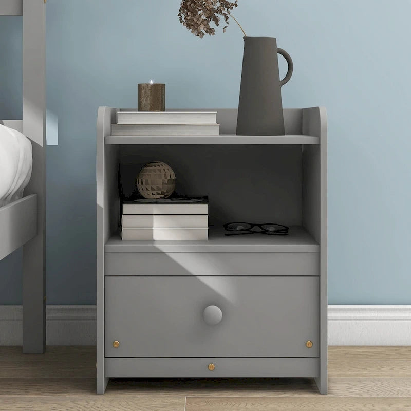Lit plateforme gris en bois de pin avec tête et pied de lit