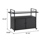 Chariot de bar en osier pour terrasse extérieure avec armoire de rangement et plateau en verre, table de bar à boissons en rotin roulante avec roues à 360° et étagère ouverte