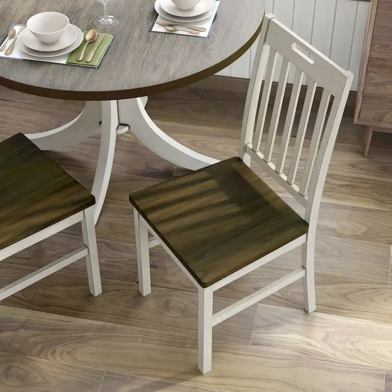 Chaises de salle à manger avec dossiers à lattes en bois blanc antique style ferme