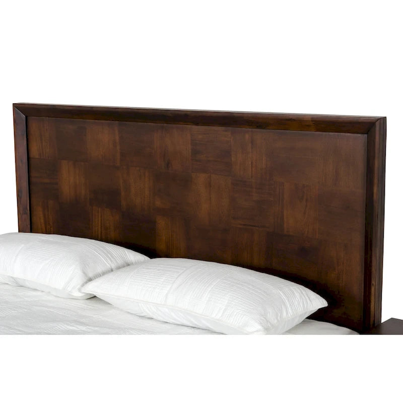 Lit moderne en acacia et laiton